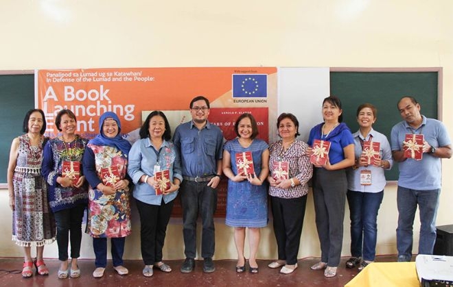 Socio Prof Launches First 2 Books on Mindanao