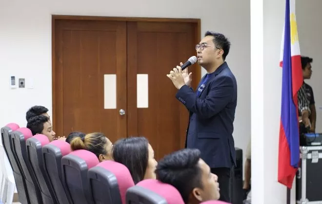 CCS Alumnus Conducts Industry Lecture on Agile Project Management